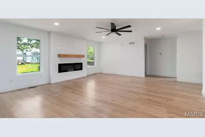 10 Pershing Circle, O'Fallon, MO 63366 - Photo 14
