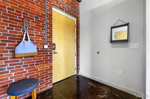 721 N 17th, Saint Louis, MO 63103 - Photo 2