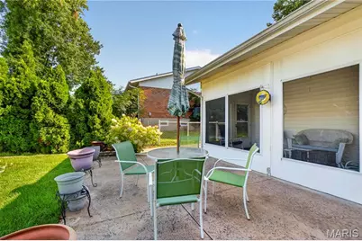 14649 Baratton Drive, Florissant, MO 63034 - Photo 24