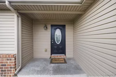 454 Honeysuckle Creek Drive, Wentzville, MO 63385 - Photo 4