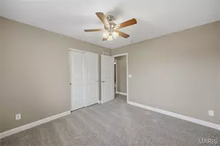 454 Honeysuckle Creek Dr, Wentzville, MO 63385 - Photo 14