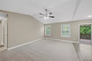 454 Honeysuckle Creek Dr, Wentzville, MO 63385 - Photo 6