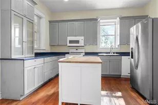 3130 Nebraska Ave, Saint Louis, MO 63118 - Photo 12