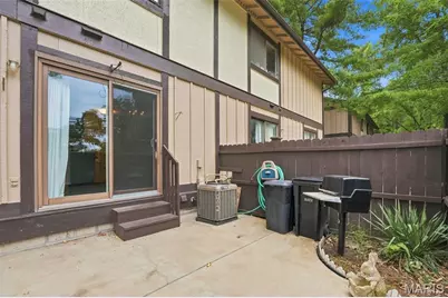11138 Towering Pines Drive, Saint Louis, MO 63136 - Photo 4