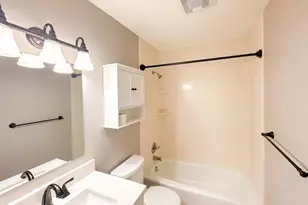 712 Stafford St, Washington, MO 63090 - Photo 4
