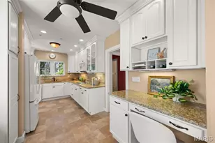 539 N Central Ave, University City, MO 63130 - Photo 8
