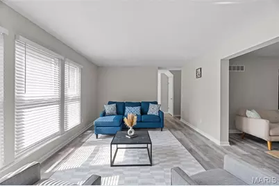 12045 Bridal Shire Court, Saint Louis, MO 63146 - Photo 18