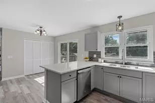 12045 Bridal Shire Ct, Saint Louis, MO 63146 - Photo 26