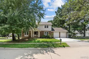 12045 Bridal Shire Ct, Saint Louis, MO 63146 - Photo 2