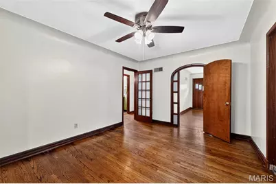 5512 Kerth Road, Saint Louis, MO 63128 - Photo 6