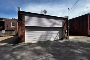 1917 S 11th St, Saint Louis, MO 63104 - Photo 22