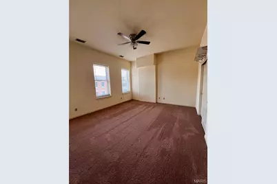 1917 S 11th Street, Saint Louis, MO 63104 - Photo 14