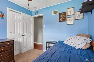 219 Arras Dr, Saint Louis, MO 63129 - Photo 14