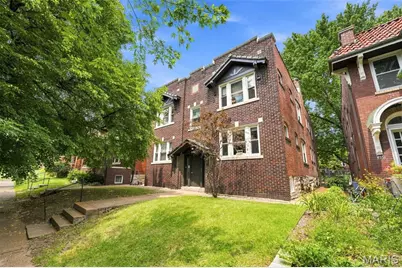 4555 Shenandoah Avenue, Saint Louis, MO 63110 - Photo 1