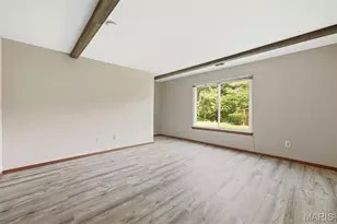 12 Miraclair Dr, Florissant, MO 63031 - Photo 30