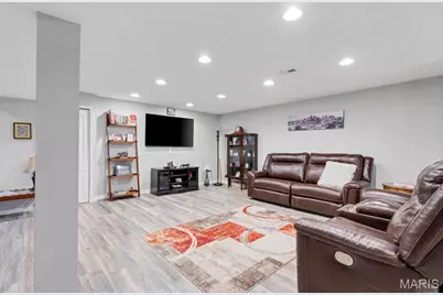 211 Discovery Village Circle, Wentzville, MO 63385 - Photo 30