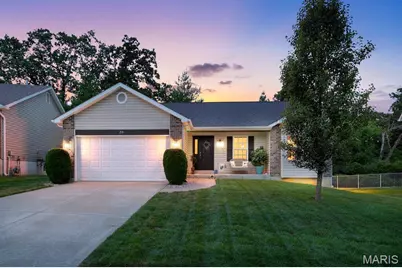 211 Discovery Village Circle, Wentzville, MO 63385 - Photo 48