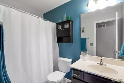 211 Discovery Village Circle, Wentzville, MO 63385 - Photo 24