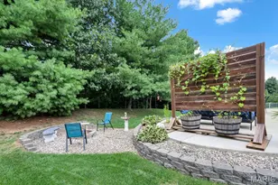 211 Discovery Village Cir, Wentzville, MO 63385 - Photo 42