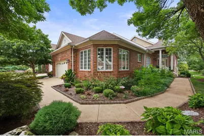 3929 Courtyard Place Drive, Sunset Hills, MO 63127 - Photo 1