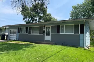 130 Dauphin Ln, Florissant, MO 63033 - Photo 1