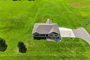2 Condor Ridge Ct, Silex, MO 63377 - Photo 4