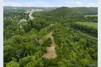 18540 Fox Creek Forest Drive, Eureka, MO 63069 - Photo 6