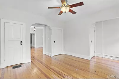 4246 Botanical Avenue, Saint Louis, MO 63110 - Photo 12