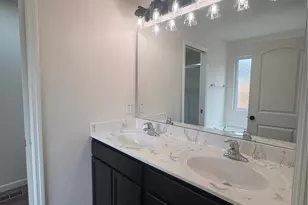 726 Blake Dr, Hillsboro, MO 63050 - Photo 10