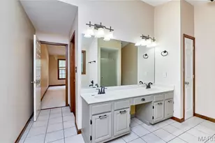 1921 Wolfcreek Pass Ct, Wildwood, MO 63011 - Photo 40