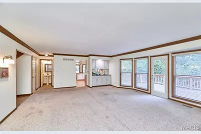 1921 Wolfcreek Pass Court, Wildwood, MO 63011 - Photo 32