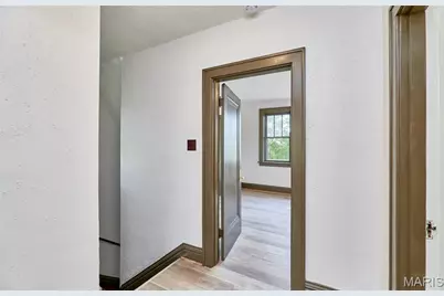 5021 Ray Avenue, Saint Louis, MO 63116 - Photo 6