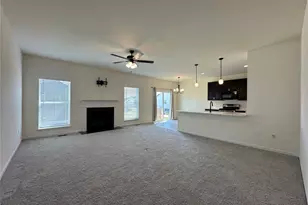 1040 Westhaven Blvd, Wentzville, MO 63385 - Photo 2