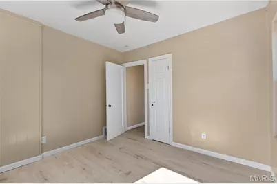 8257 Watson Road, Saint Louis, MO 63119 - Photo 20