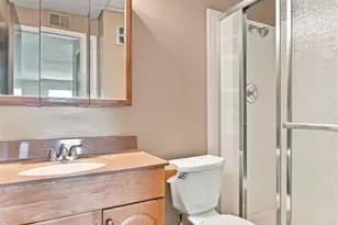 1279 Guelbreth Lane, Saint Louis, MO 63146 - Photo 12