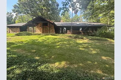 7 Villa Coublay, Frontenac, MO 63131 - Photo 1