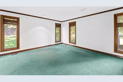 7 Villa Coublay, Frontenac, MO 63131 - Photo 24