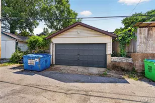 3651 Dover Pl, Saint Louis, MO 63116 - Photo 36