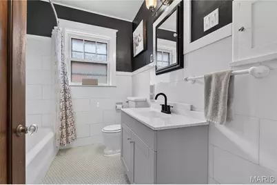 3651 Dover Place, Saint Louis, MO 63116 - Photo 30