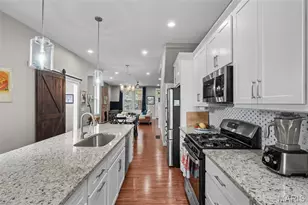 2242 Oregon Ave, Saint Louis, MO 63104 - Photo 14