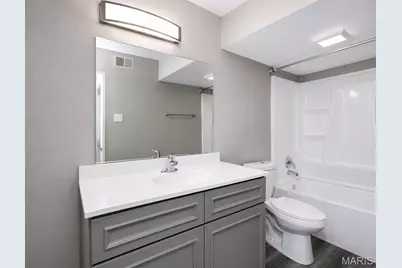 20 Arbor Village Court, Ferguson, MO 63135 - Photo 4