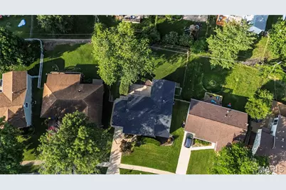 344 Novara Drive, Ballwin, MO 63021 - Photo 30