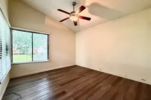 3273 Green Pasture Dr, Florissant, MO 63031 - Photo 8