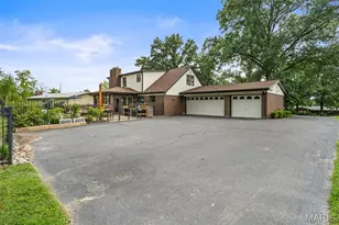 37 Beacon Hill Ln, Creve Coeur, MO 63141 - Photo 60