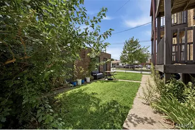 5068 Pernod Avenue, Saint Louis, MO 63139 - Photo 24