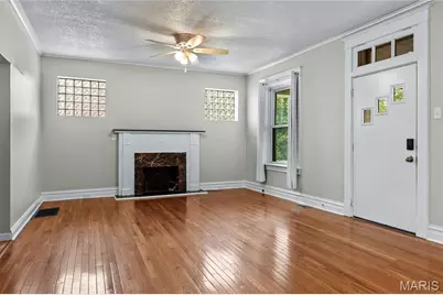 6210 S Kingshighway Boulevard, Saint Louis, MO 63109 - Photo 2