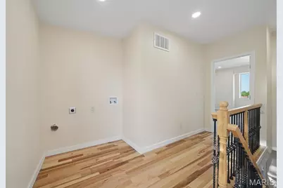 3706 Iowa Avenue, Saint Louis, MO 63118 - Photo 16