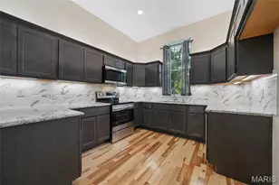 3706 Iowa Ave, Saint Louis, MO 63118 - Photo 8
