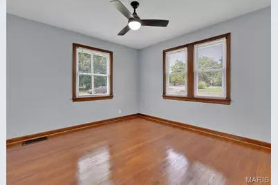 2334 Wismer Avenue, Saint Louis, MO 63114 - Photo 8