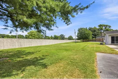 165 Saddleford Drive, Chesterfield, MO 63017 - Photo 36